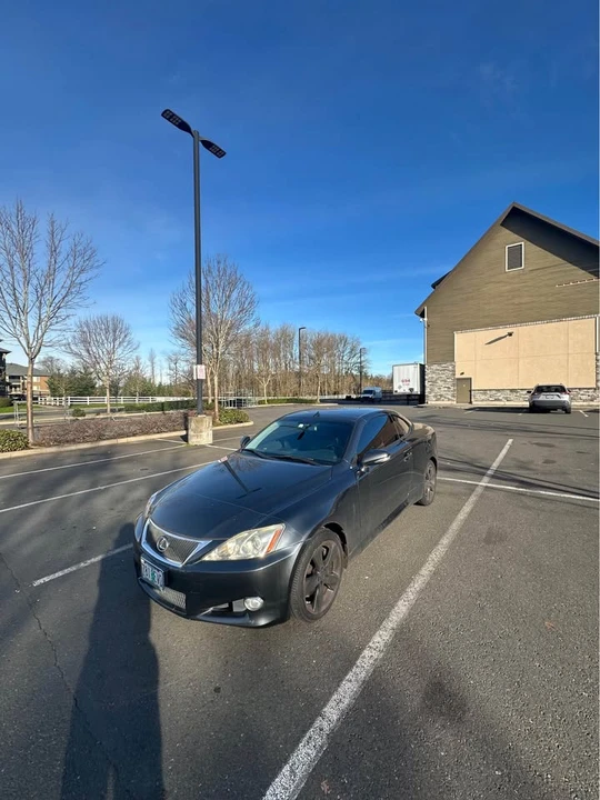 2010 Lexus IS 2nd Gen - Image 4 of 13