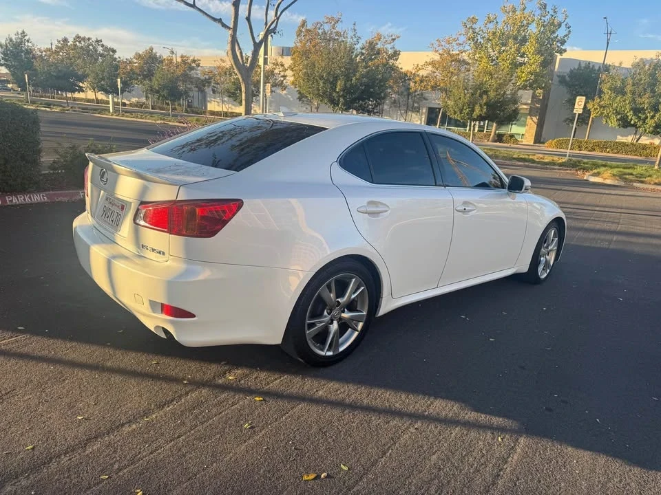 2010 Lexus IS 3rd Gen - Image 3 of 13