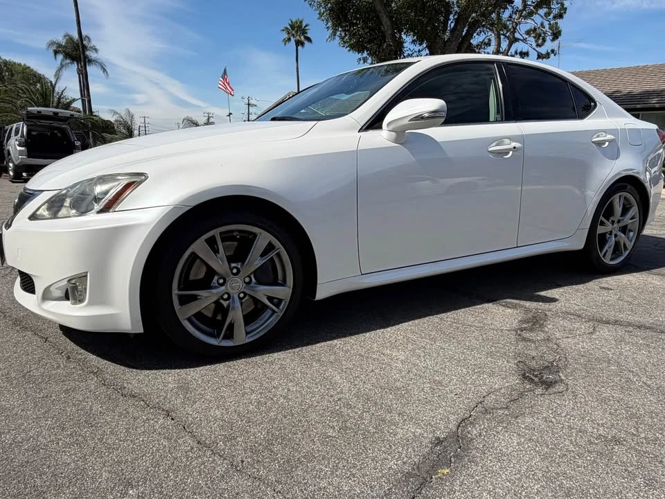 2010 Lexus IS 2nd Gen - Image 3 of 9