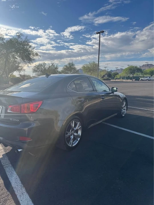 2010 Lexus IS 2nd Gen - Image 3 of 11
