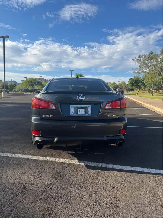 2010 Lexus IS 2nd Gen - Image 4 of 11