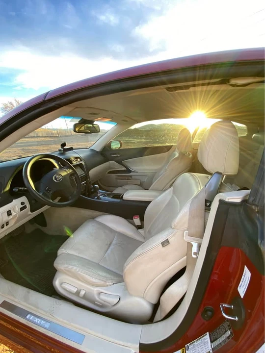 2010 Lexus IS 2nd Gen - Image 4 of 7