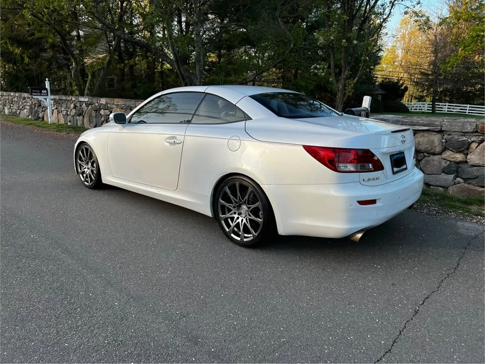 2010 Lexus IS 2nd Gen - Image 7 of 16