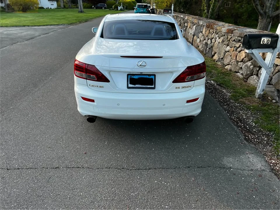 2010 Lexus IS 2nd Gen - Image 8 of 16