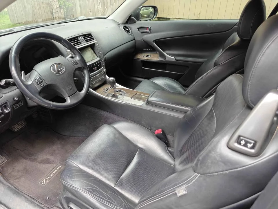2010 Lexus IS 2nd Gen - Image 10 of 12
