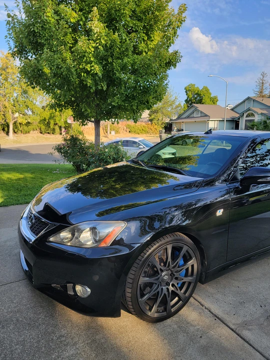 2010 Lexus IS 2nd Gen - Image 21 of 31