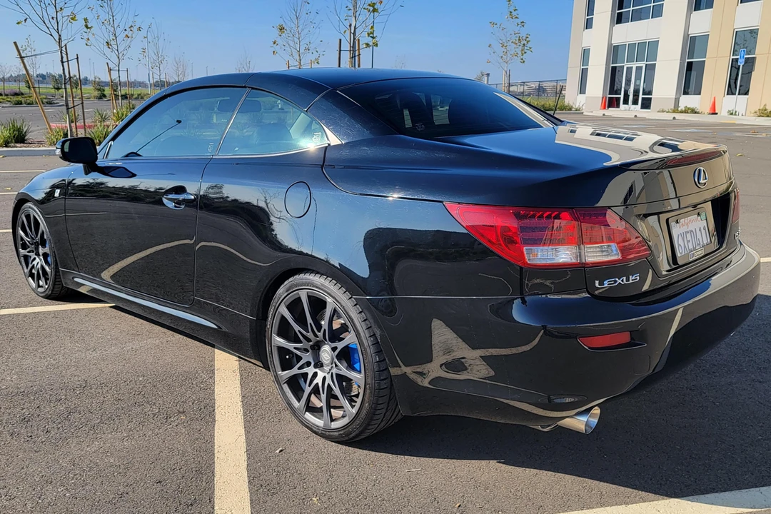 2010 Lexus IS 2nd Gen - Image 4 of 31