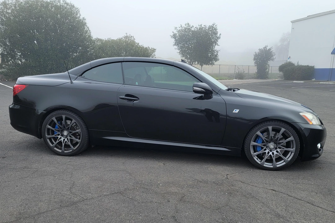 2010 Lexus IS 2nd Gen - Image 3 of 31