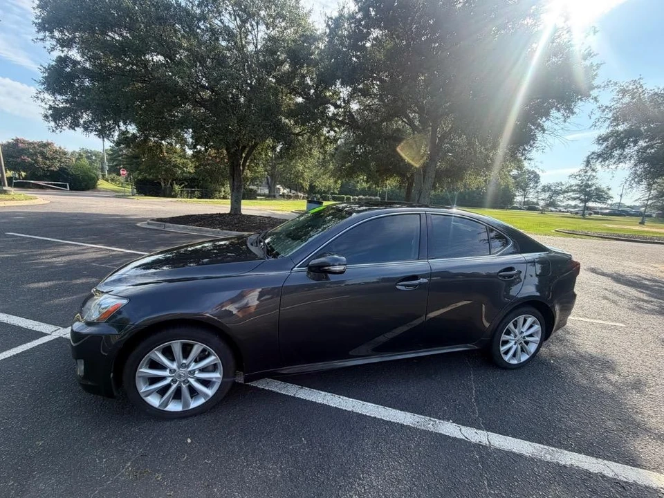 2010 Lexus IS 2nd Gen - Image 2 of 27