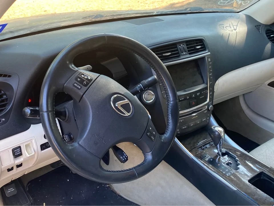 2010 Lexus IS 2nd Gen - Image 8 of 10