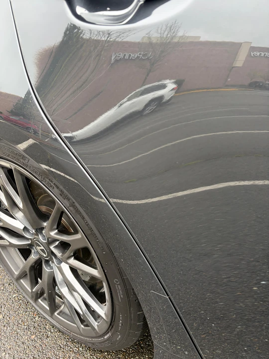 2010 Lexus IS F 2nd Gen - Image 28 of 31