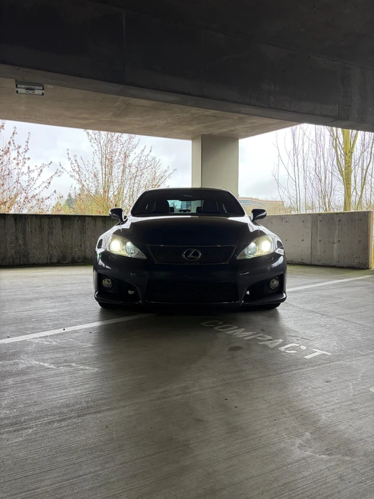2010 Lexus IS F 2nd Gen - Image 12 of 31