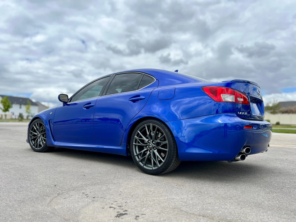 2010 Lexus IS F 2nd Gen - Image 12 of 31