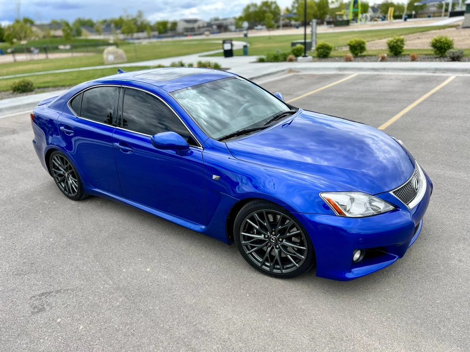 2010 Lexus IS F 2nd Gen - Image 24 of 31