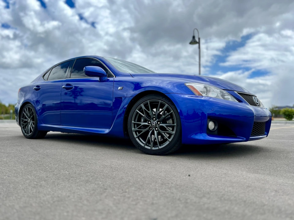 2010 Lexus IS F 2nd Gen - Image 23 of 31