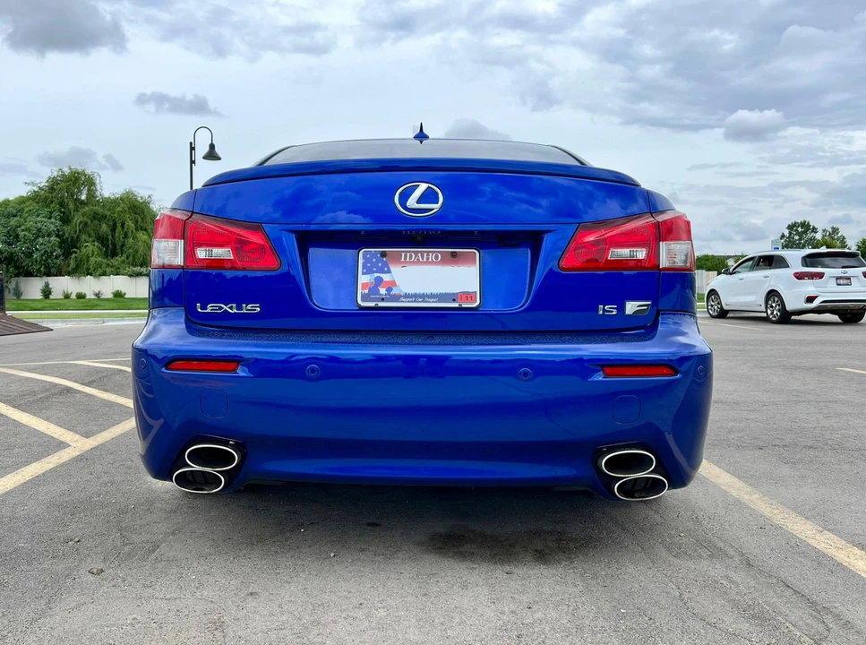 2010 Lexus IS F 2nd Gen - Image 16 of 31