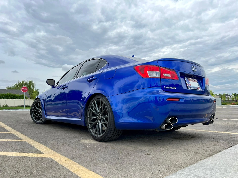 2010 Lexus IS F 2nd Gen - Image 13 of 31