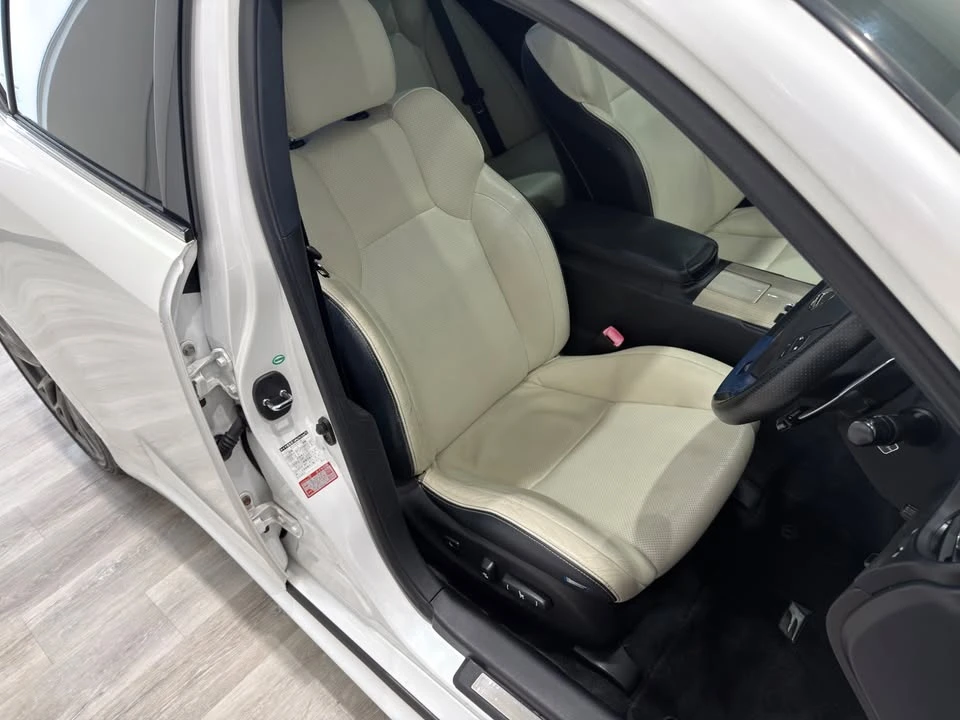 2010 Lexus IS F 2nd Gen - Image 7 of 19