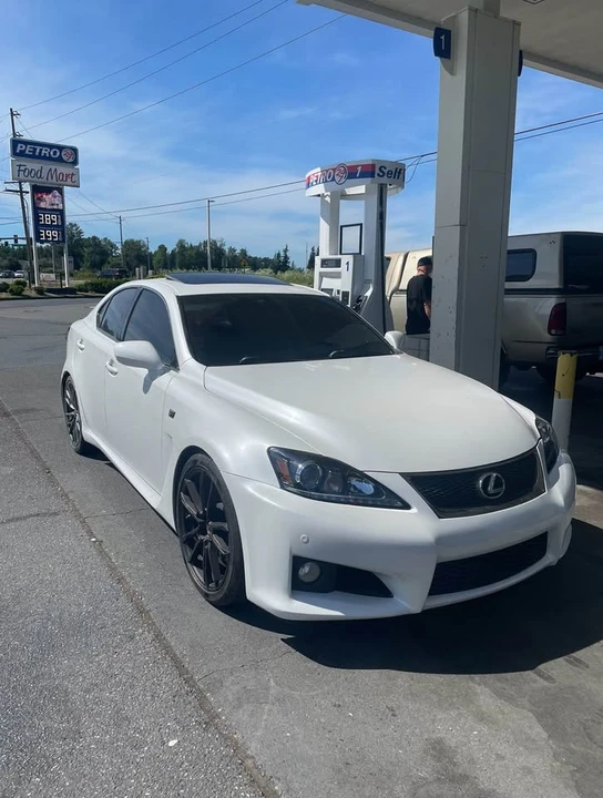 2010 Lexus IS F 2nd Gen - Image 4 of 9
