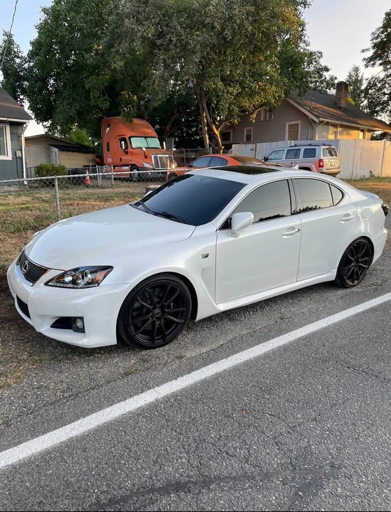2010 Lexus IS F 2nd Gen - Image 5 of 9