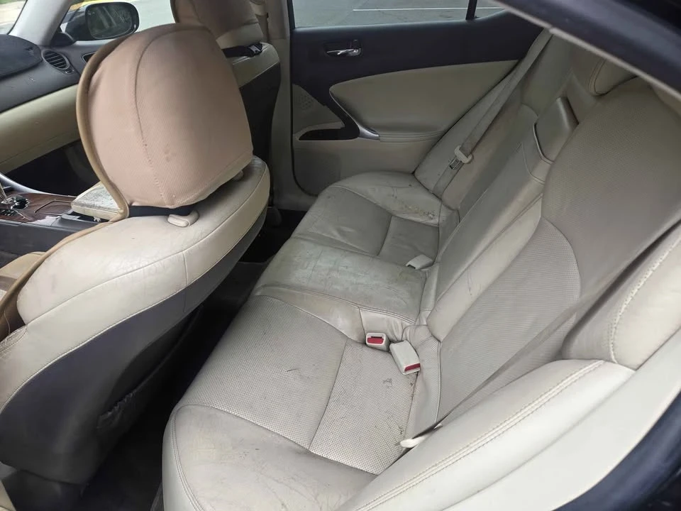 2010 Lexus IS 2nd Gen - Image 3 of 4