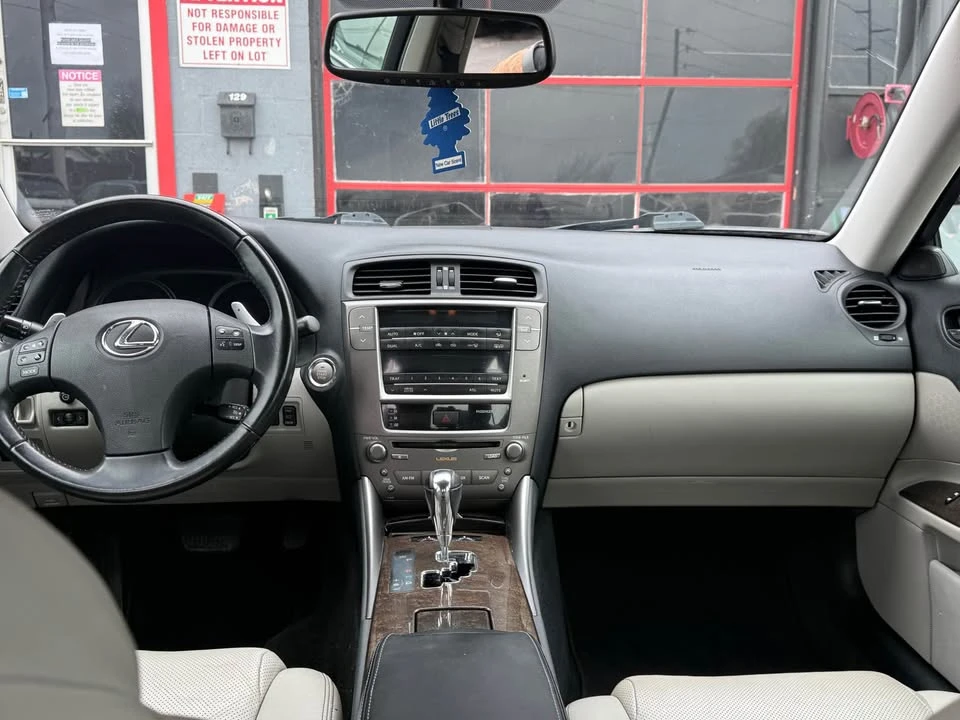 2010 Lexus IS 2nd Gen - Image 5 of 13
