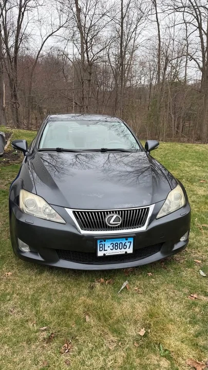 2010 Lexus IS 2nd Gen - Image 2 of 13