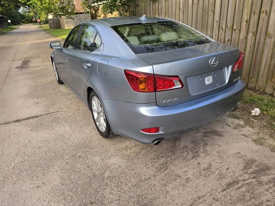 2010 Lexus IS 2nd Gen - Image 12 of 12