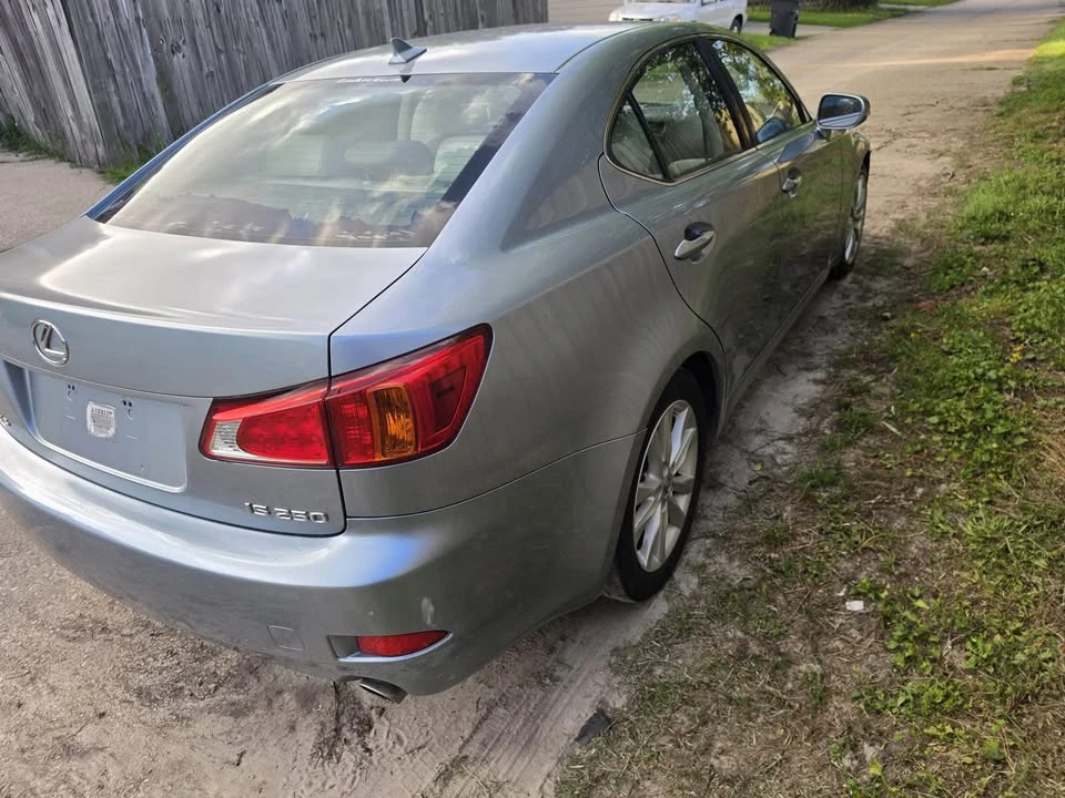 2010 Lexus IS 2nd Gen - Image 3 of 12