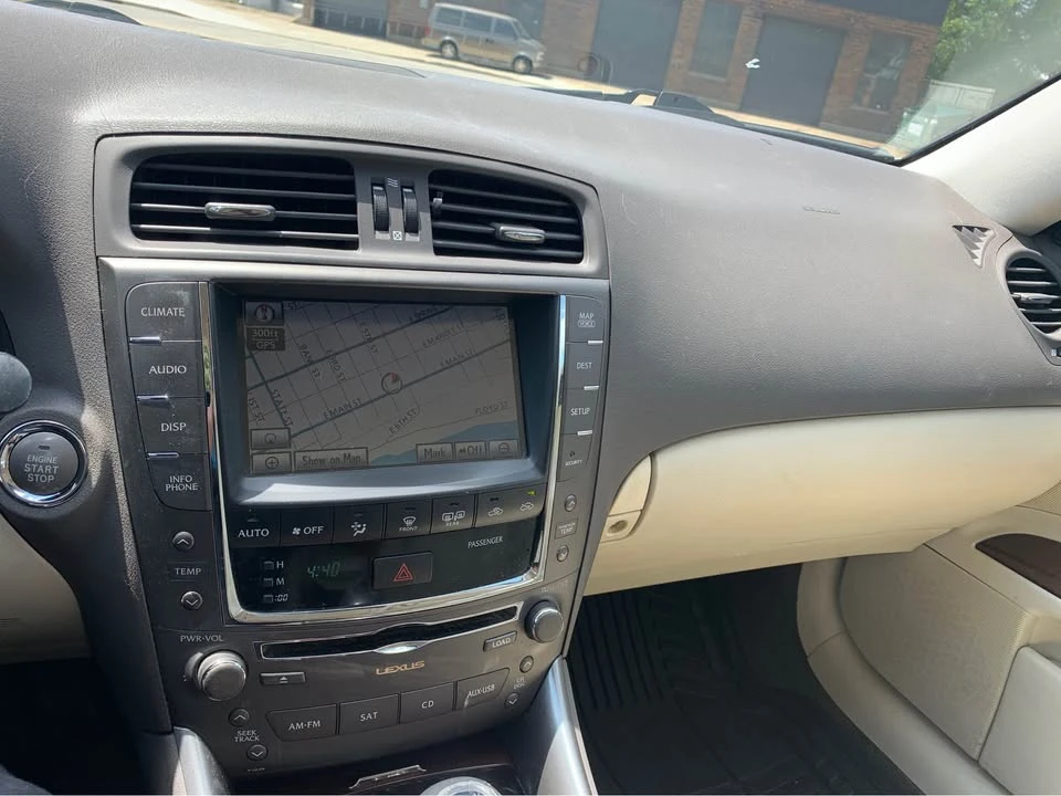 2010 Lexus IS 2nd Gen - Image 7 of 13