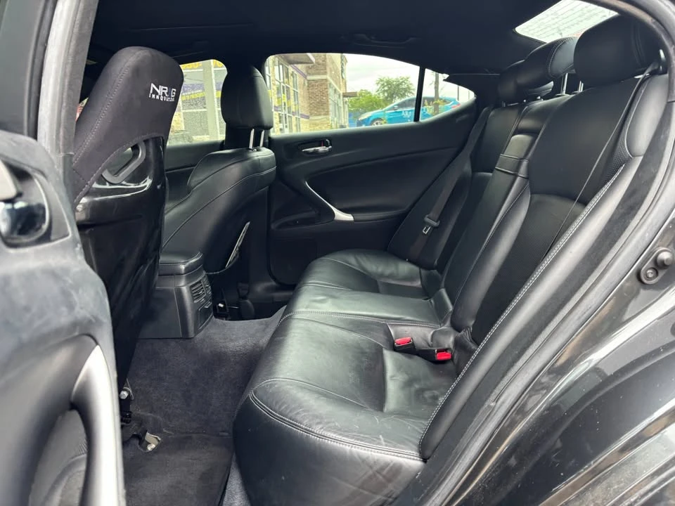 2010 Lexus IS 2nd Gen - Image 11 of 20