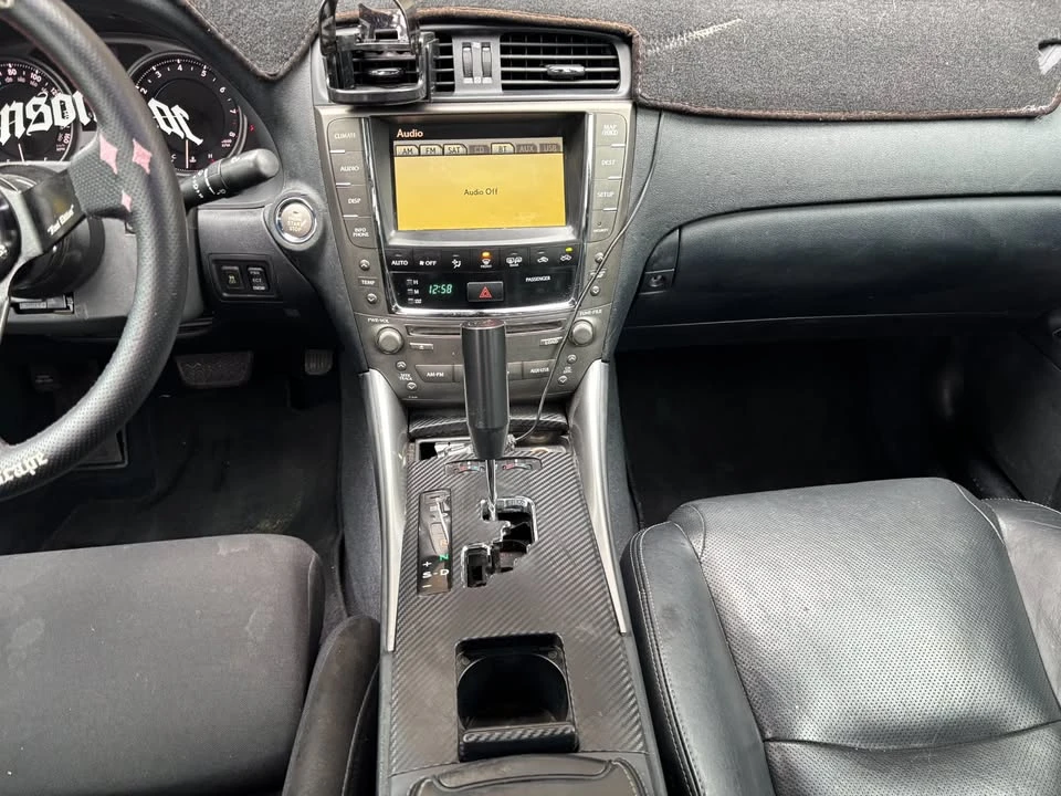 2010 Lexus IS 2nd Gen - Image 15 of 20