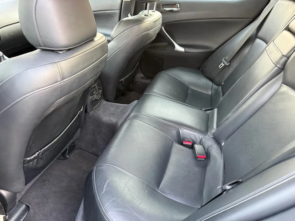 2010 Lexus IS 2nd Gen - Image 10 of 13