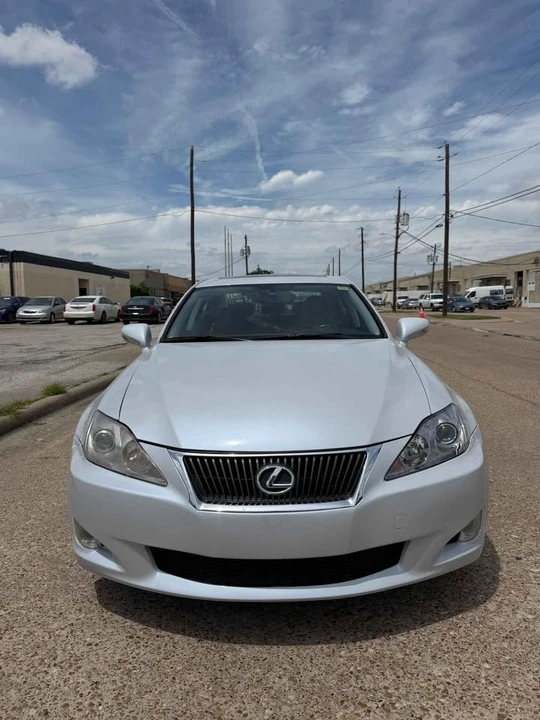 2010 Lexus IS 2nd Gen - Image 8 of 10