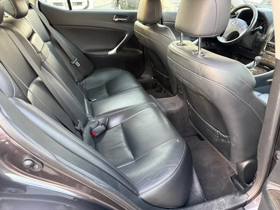 2010 Lexus IS 2nd Gen - Image 12 of 13