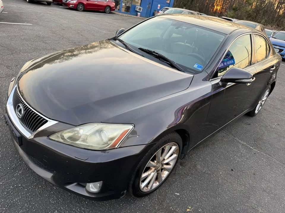 2010 Lexus IS 2nd Gen - Image 3 of 13