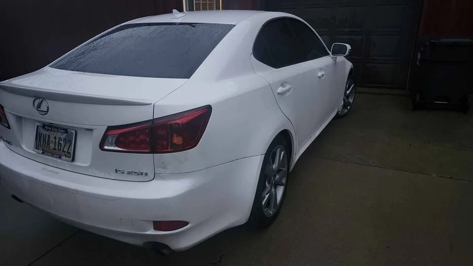 2010 Lexus IS 2nd Gen - Image 4 of 6