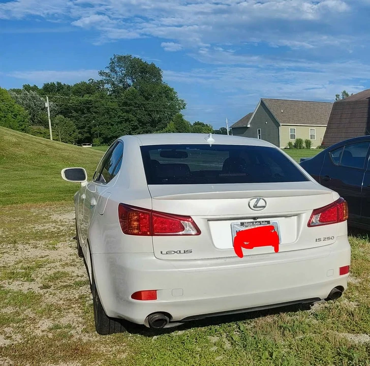 2010 Lexus IS 2nd Gen - Image 2 of 6