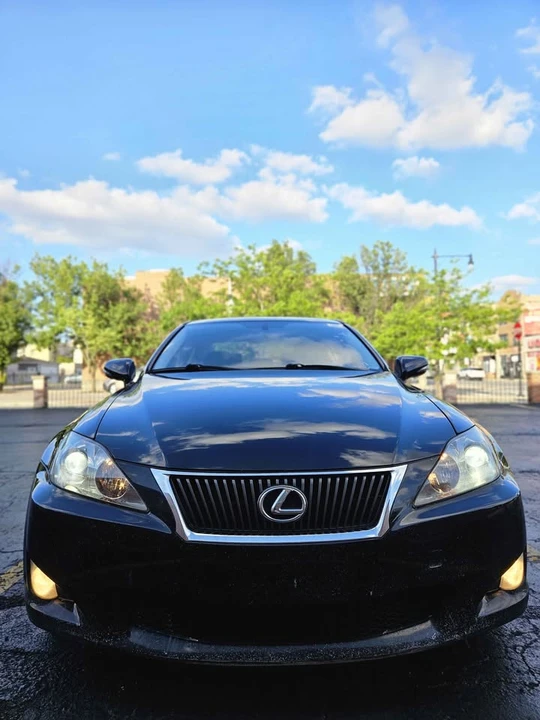 2010 Lexus IS 2nd Gen - Image 8 of 13