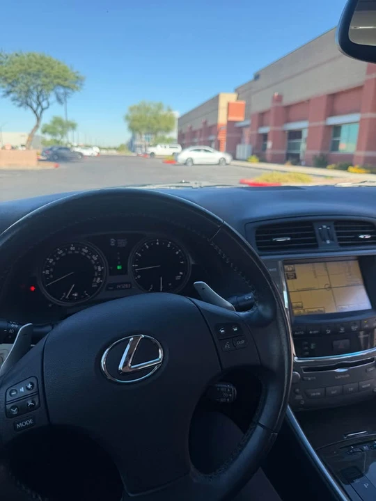 2010 Lexus IS 2nd Gen - Image 11 of 11