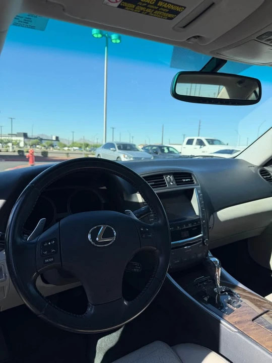 2010 Lexus IS 2nd Gen - Image 6 of 11