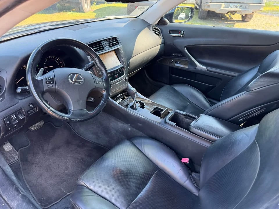 2010 Lexus IS 2nd Gen - Image 4 of 5
