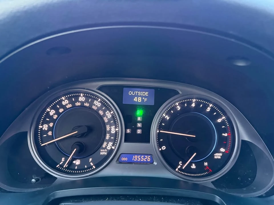 2010 Lexus IS 2nd Gen - Image 11 of 16
