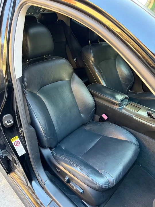 2010 Lexus IS 2nd Gen - Image 11 of 13
