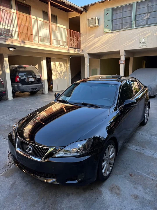 2010 Lexus IS 2nd Gen - Image 3 of 13