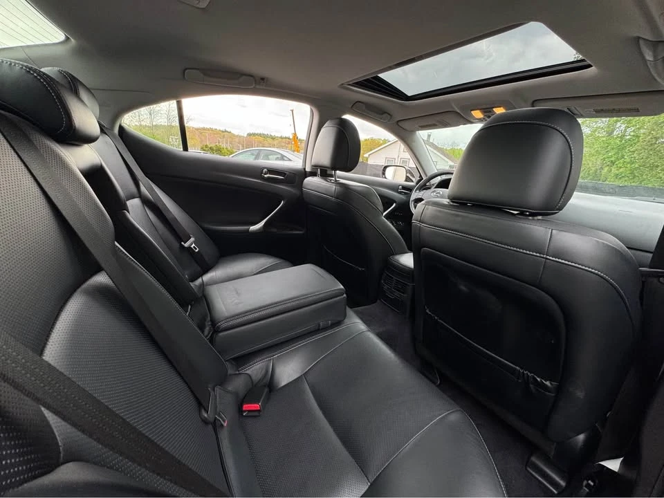 2010 Lexus IS 2nd Gen - Image 12 of 20