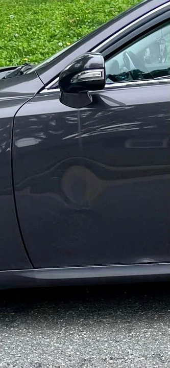 2010 Lexus IS 2nd Gen - Image 6 of 10