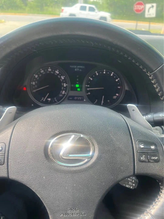 2010 Lexus IS 2nd Gen - Image 2 of 9