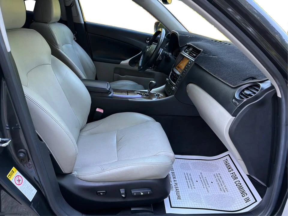 2010 Lexus IS 2nd Gen - Image 7 of 18
