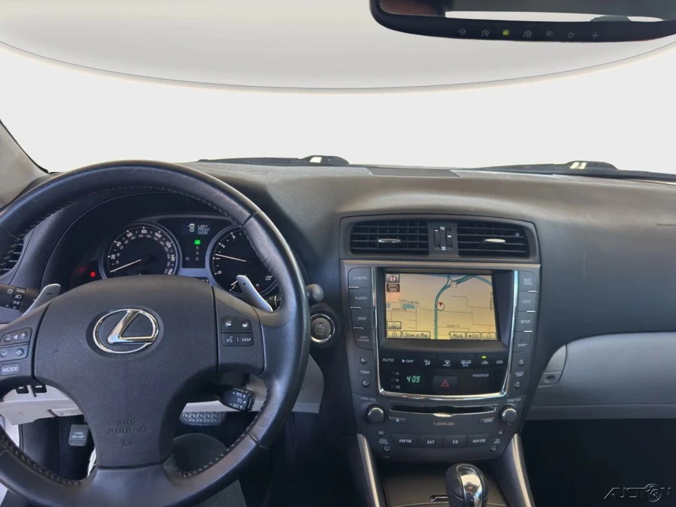 2010 Lexus IS 2nd Gen - Image 15 of 24